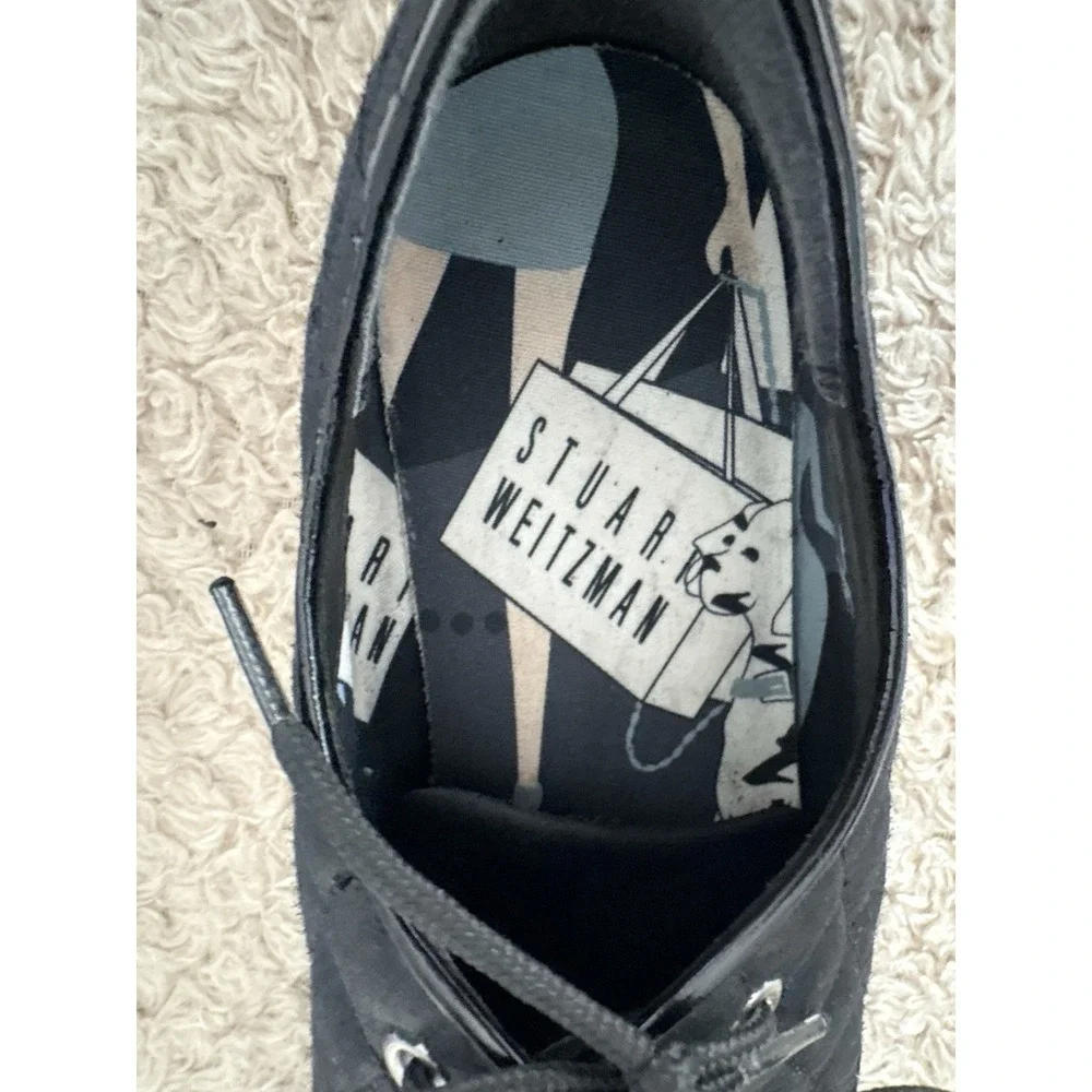 Stuart Weitzman brand stuart